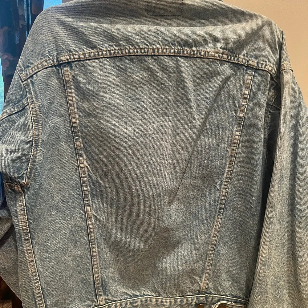 Levi's Blue Denim Jacket - Picture 3 of 6